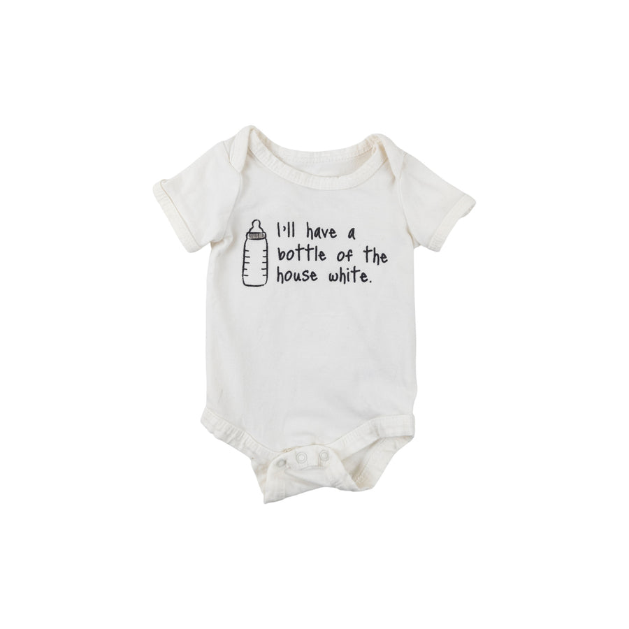 Indigo onesie 0-3m (milk bottle)