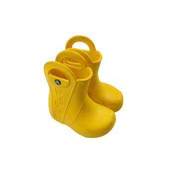 Crocs rain boots 6