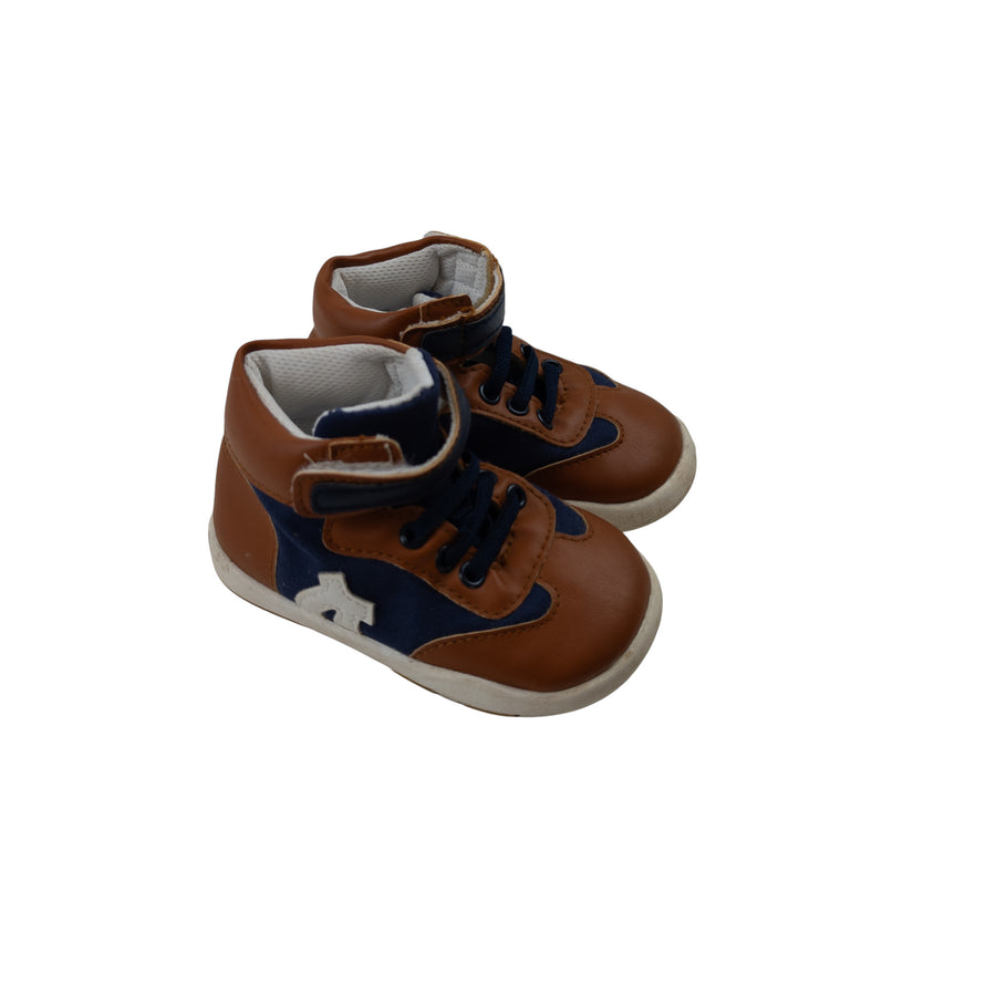 Unknown brand high tops 5