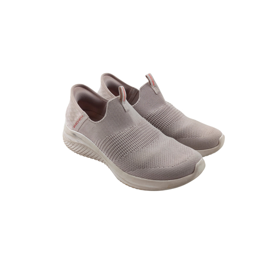 Skechers running shoes 4.5