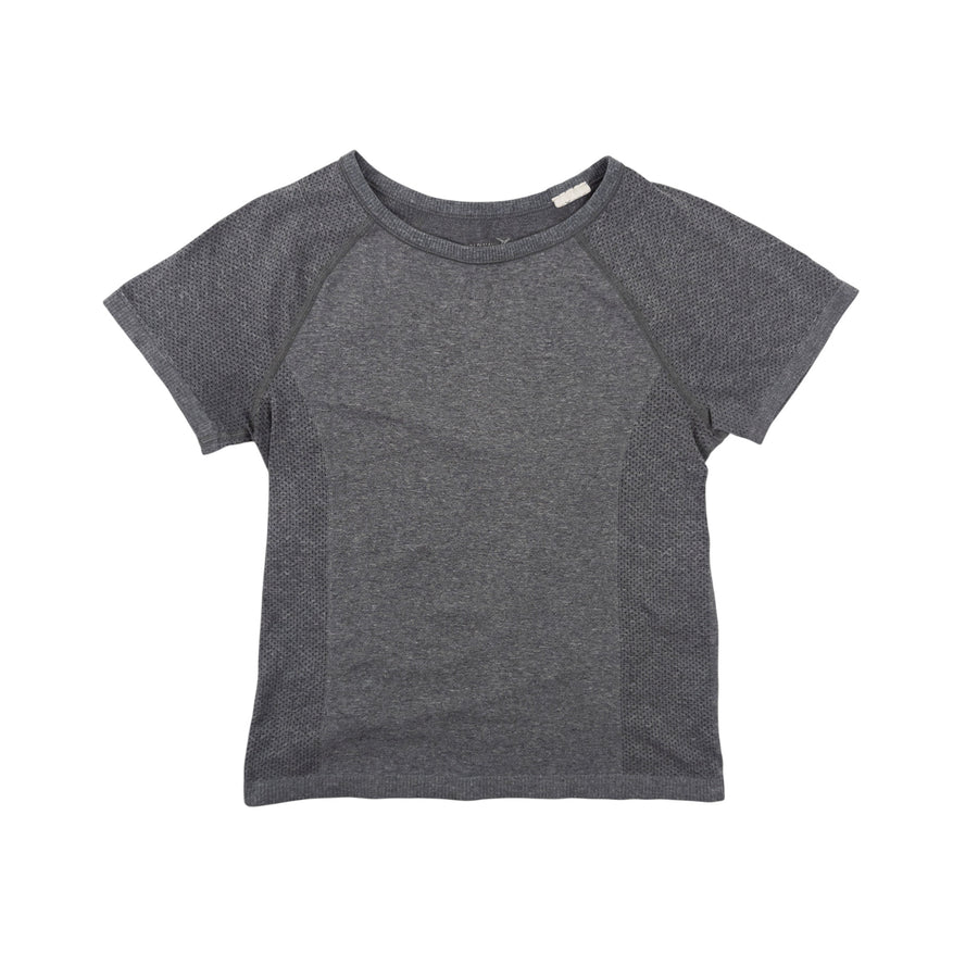Old Navy t-shirt 8