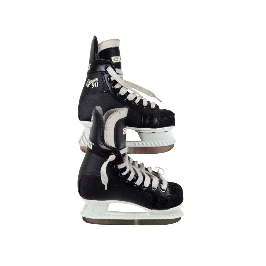 CCM Champion 90 skates 11