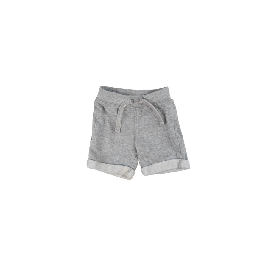 Old Navy shorts 6-12m