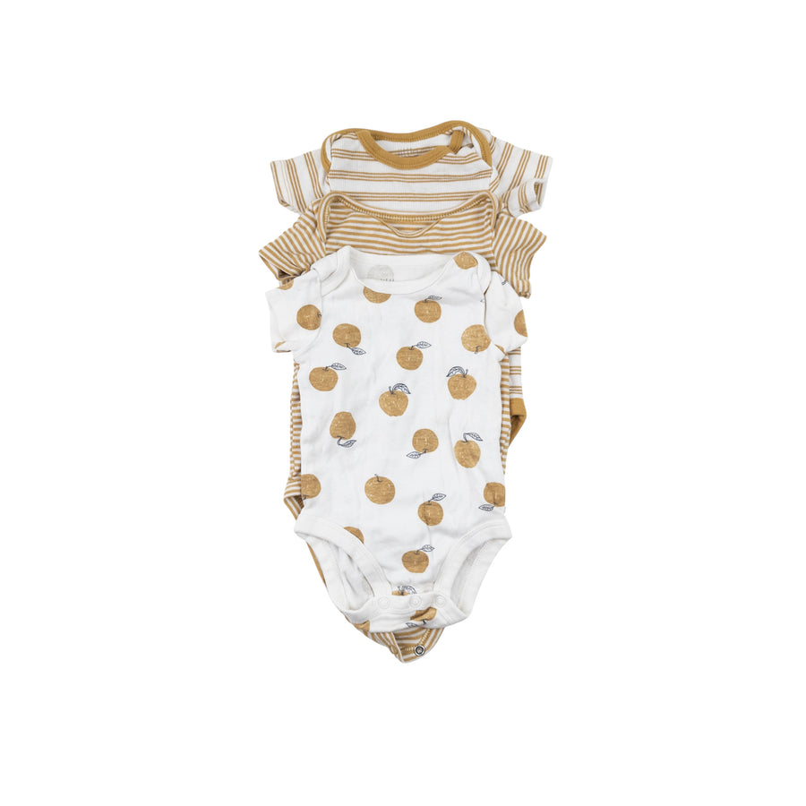 Carter's onesie 3m (set of 3)