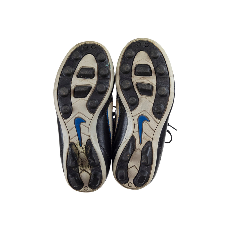 Nike soccer cleats 11