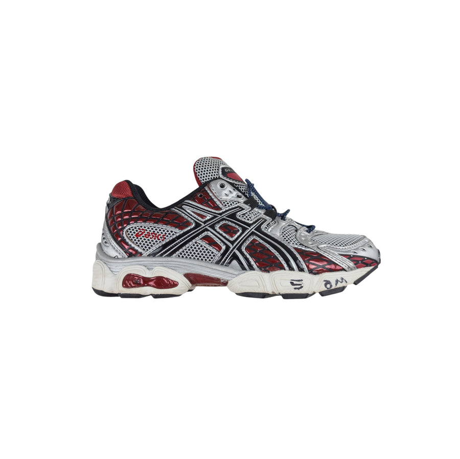 Asics Gel Nimbus running shoes 1