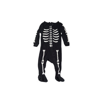 Joe Fresh sleeper 0-3m (skeleton)