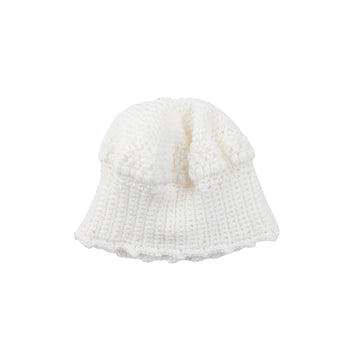 Hand made hat 12-24m (white knit)