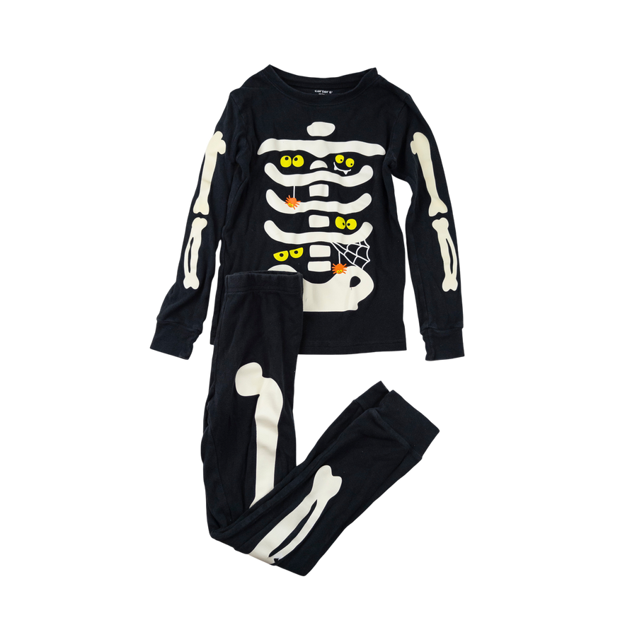 Carter's pjs 7 (skeleton)