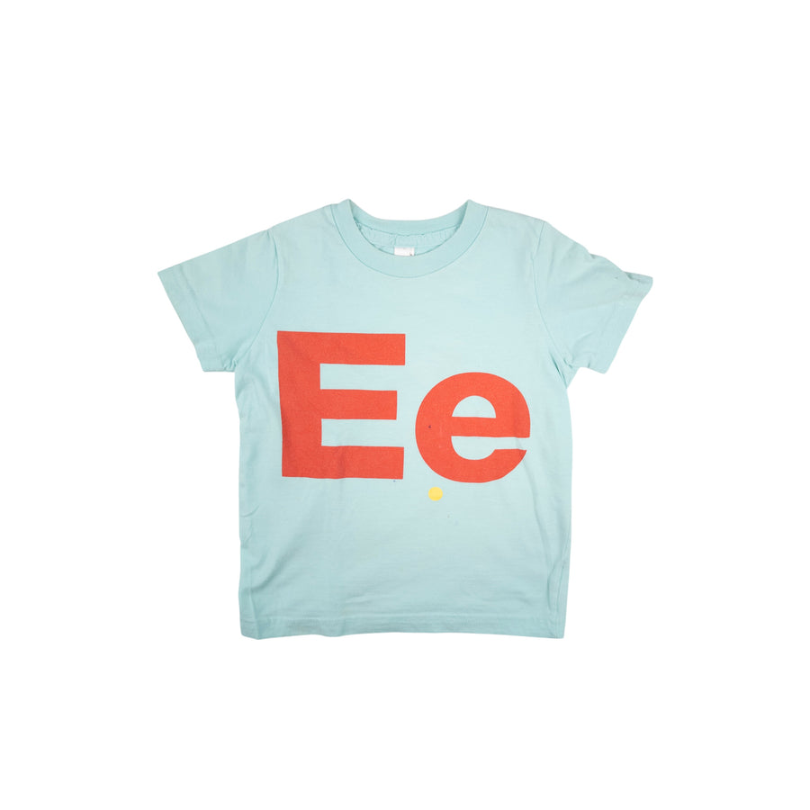American Apparel t-shirt (e)