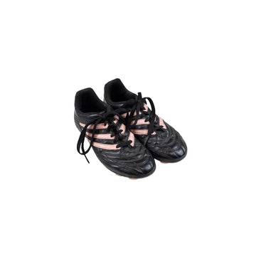 Adidas soccer cleats 3.5 (pink)