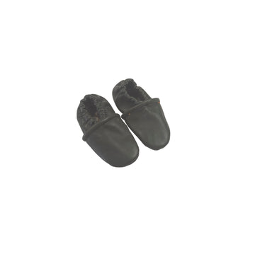 Unknown brand slippers 6-12m