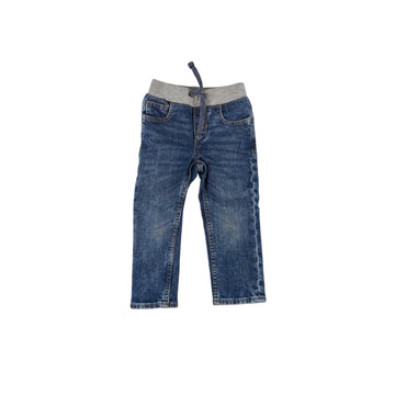 Gap slim fit jeans 2