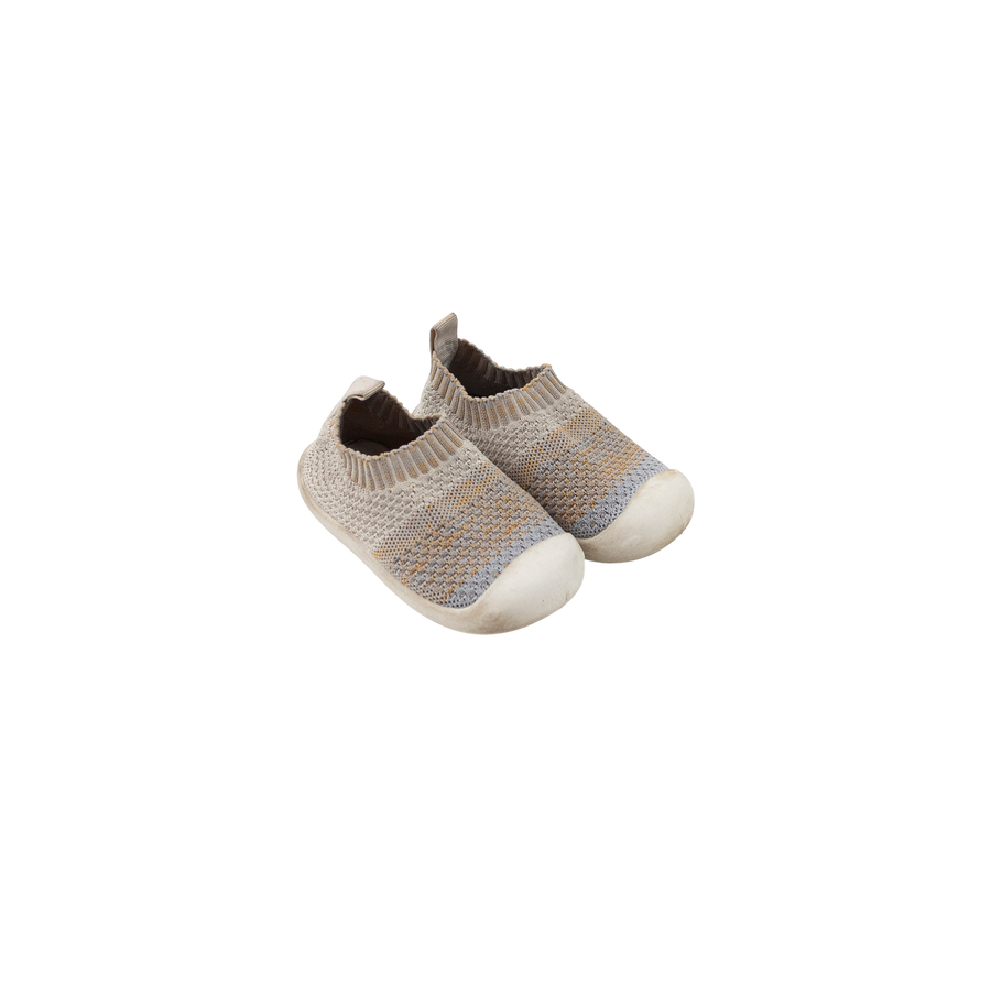 Pompons shoes 4