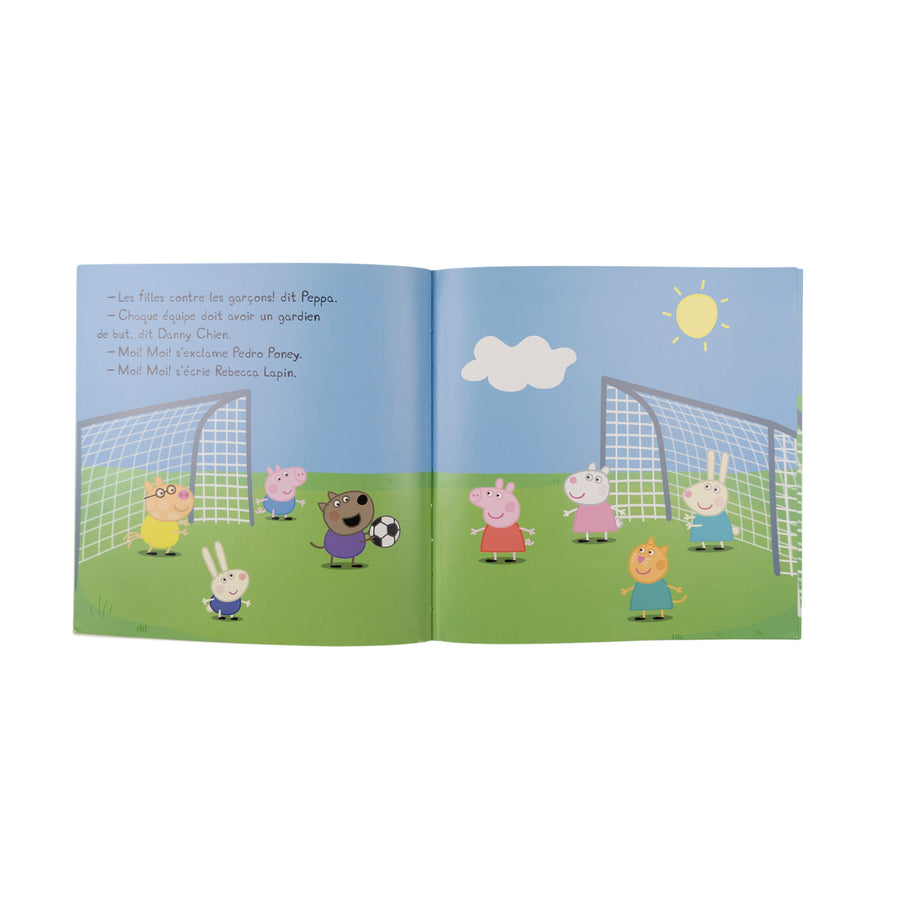 Peppa joue au soccer