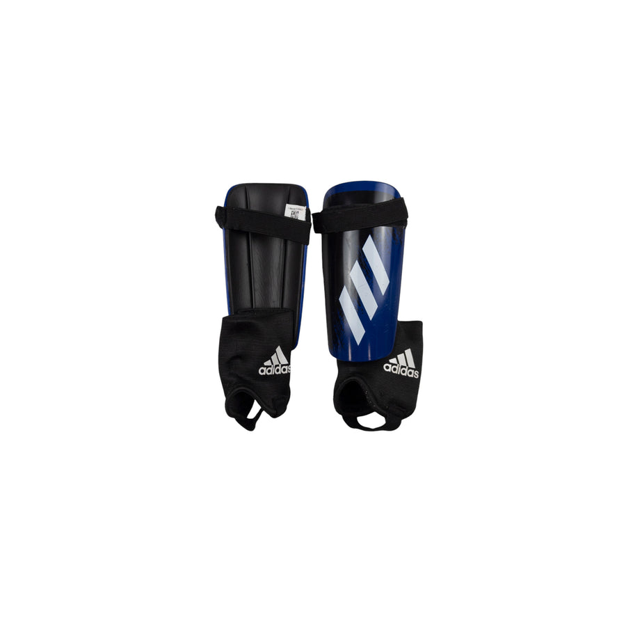 Adidas shin guards 6-8