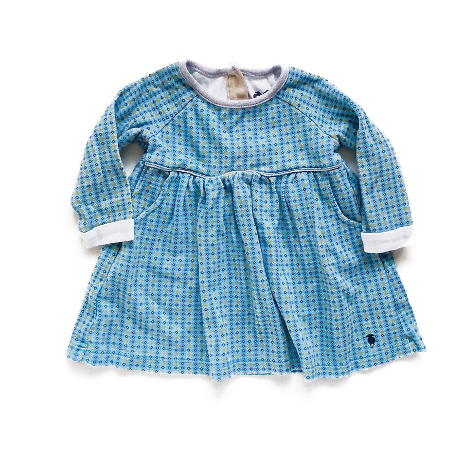 Trois Moutons dress 3m