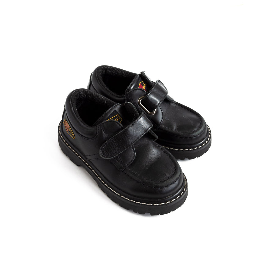 Kangaroos shoes 10