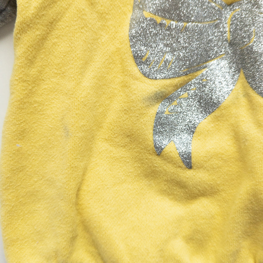 Old Navy sweatshirt 18-24m