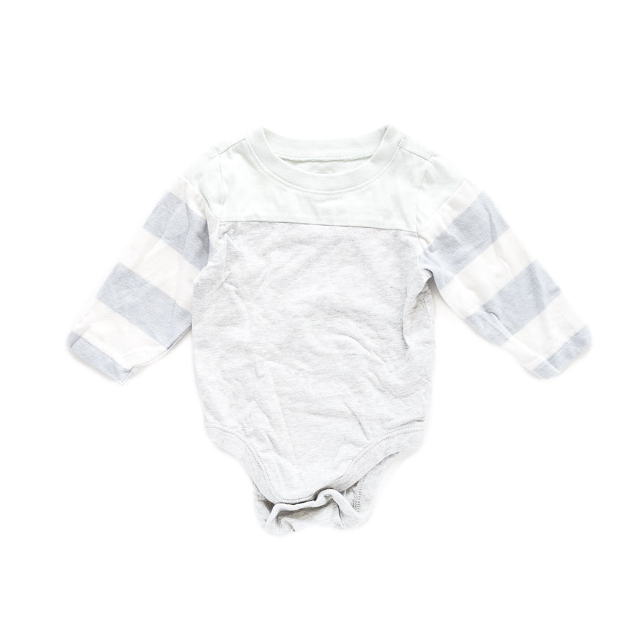 Old Navy long sleeve 3-6m