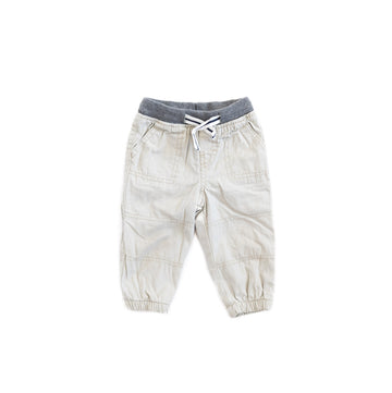 Oshkosh pants 9m