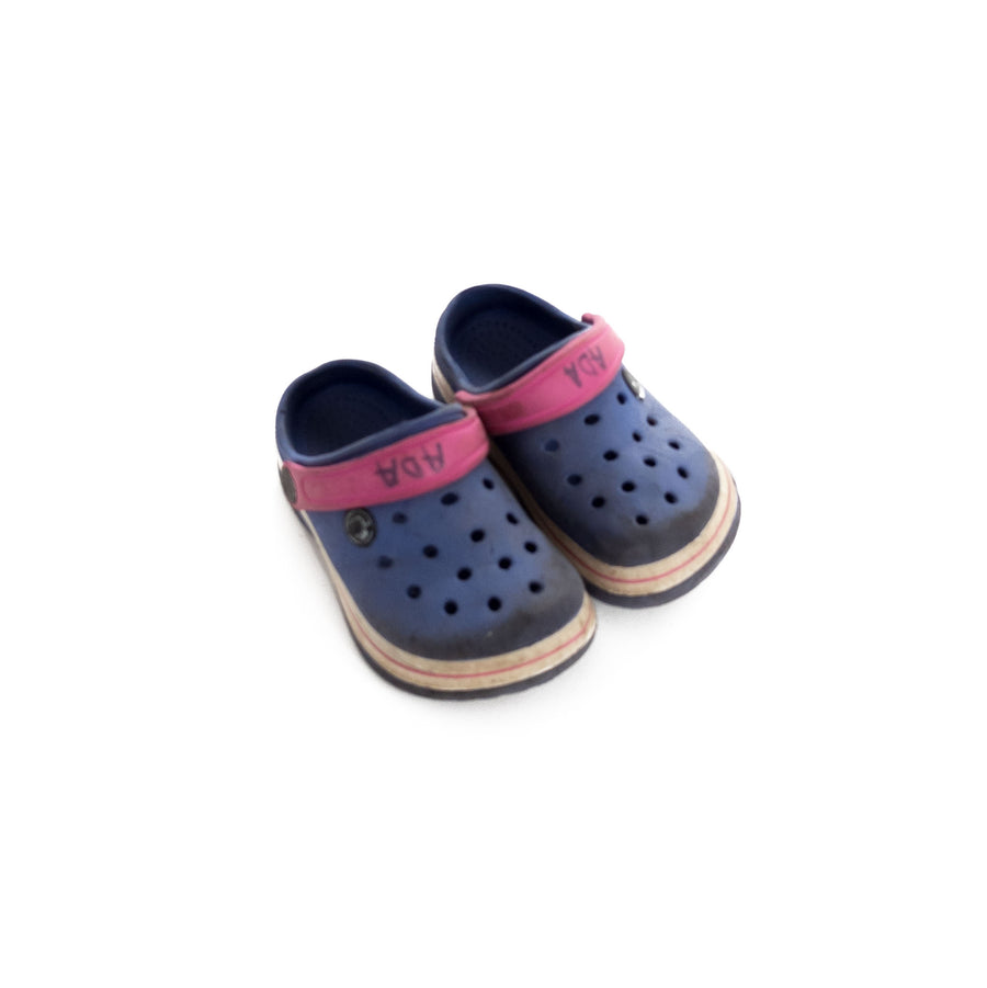 Crocs clogs 8